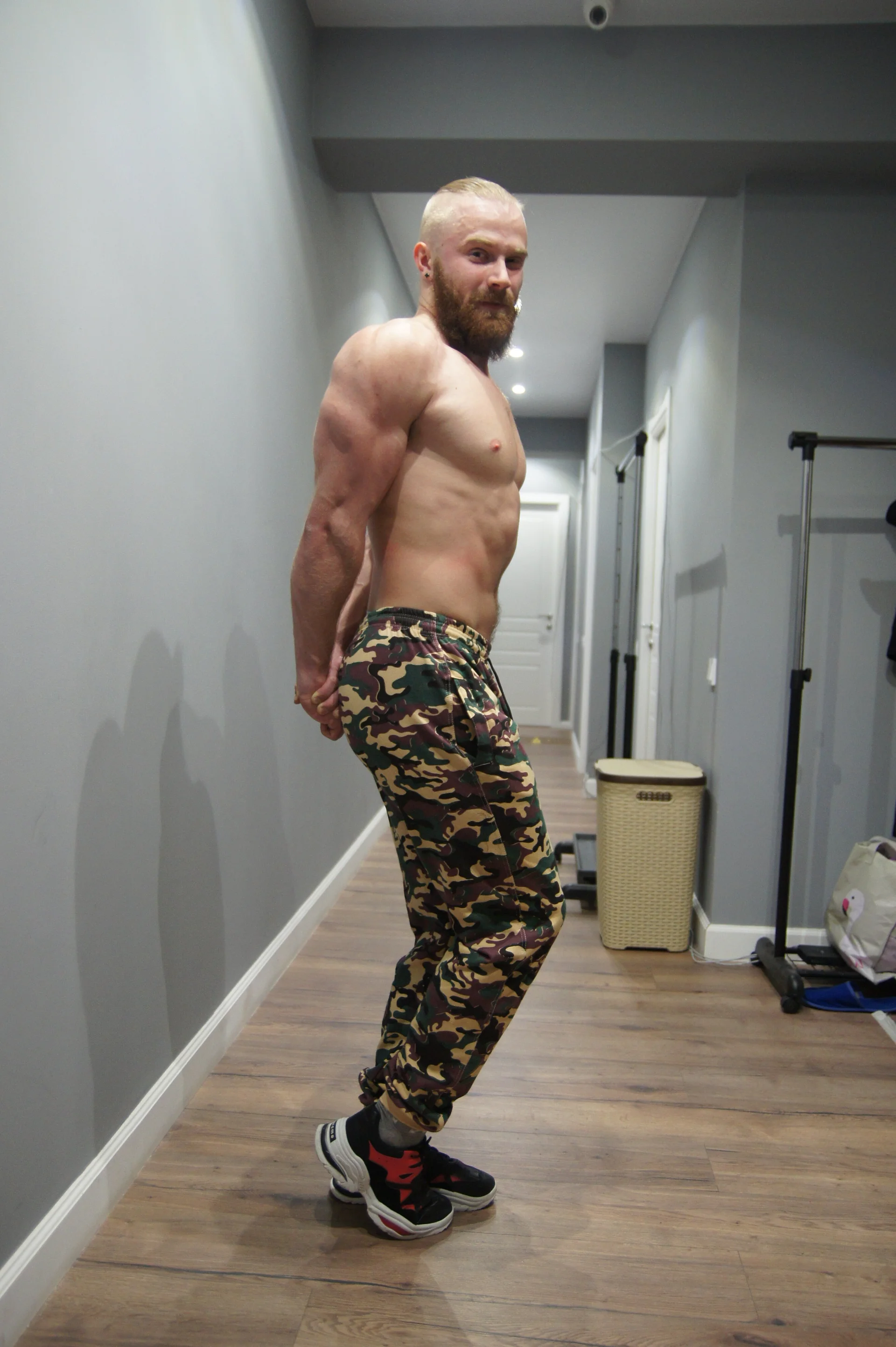 XXX Porn Photo of Nude Paul_Rolex 140