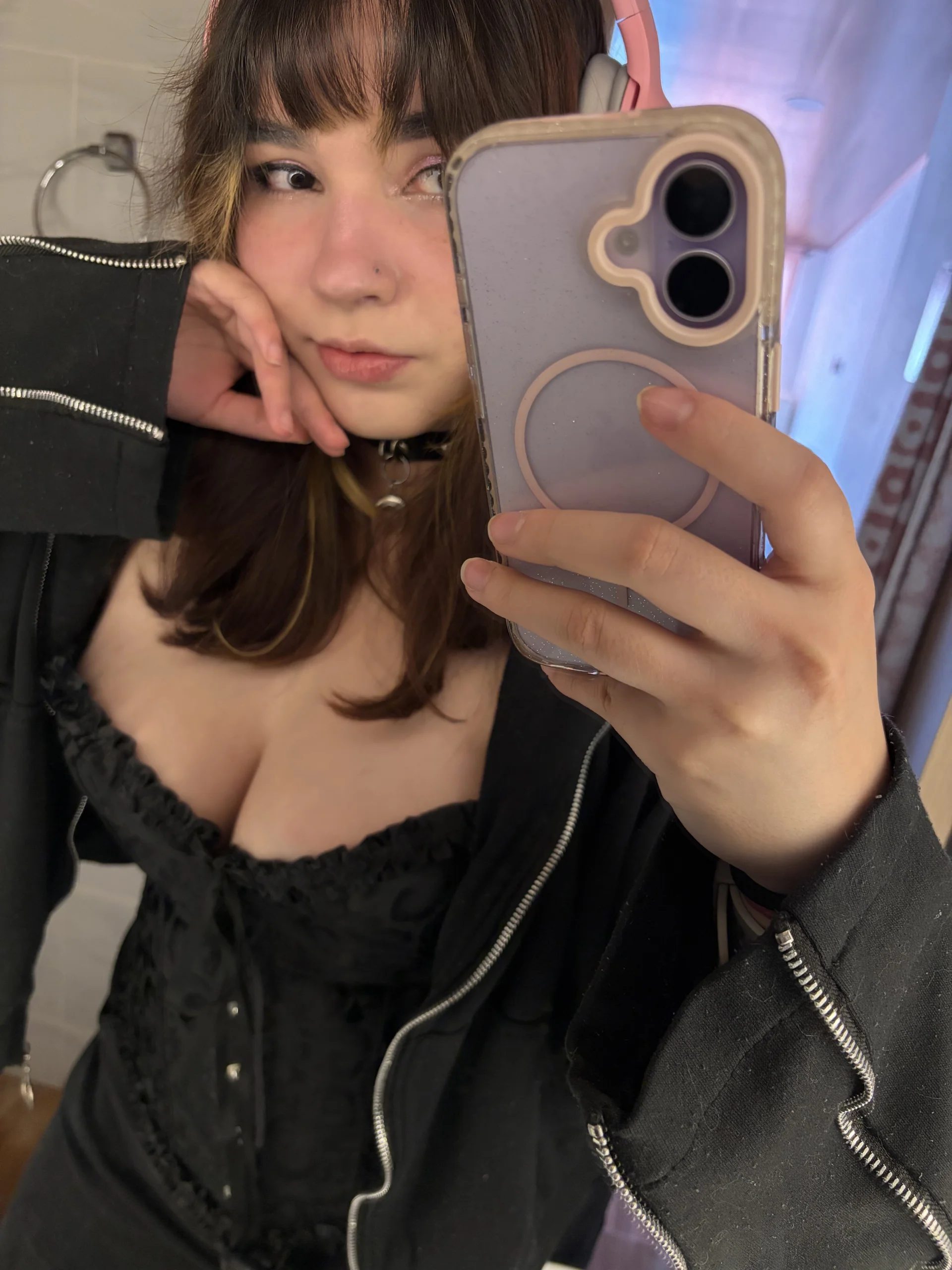 XXX Porn Photo of Nude BladeOfMiquella 4