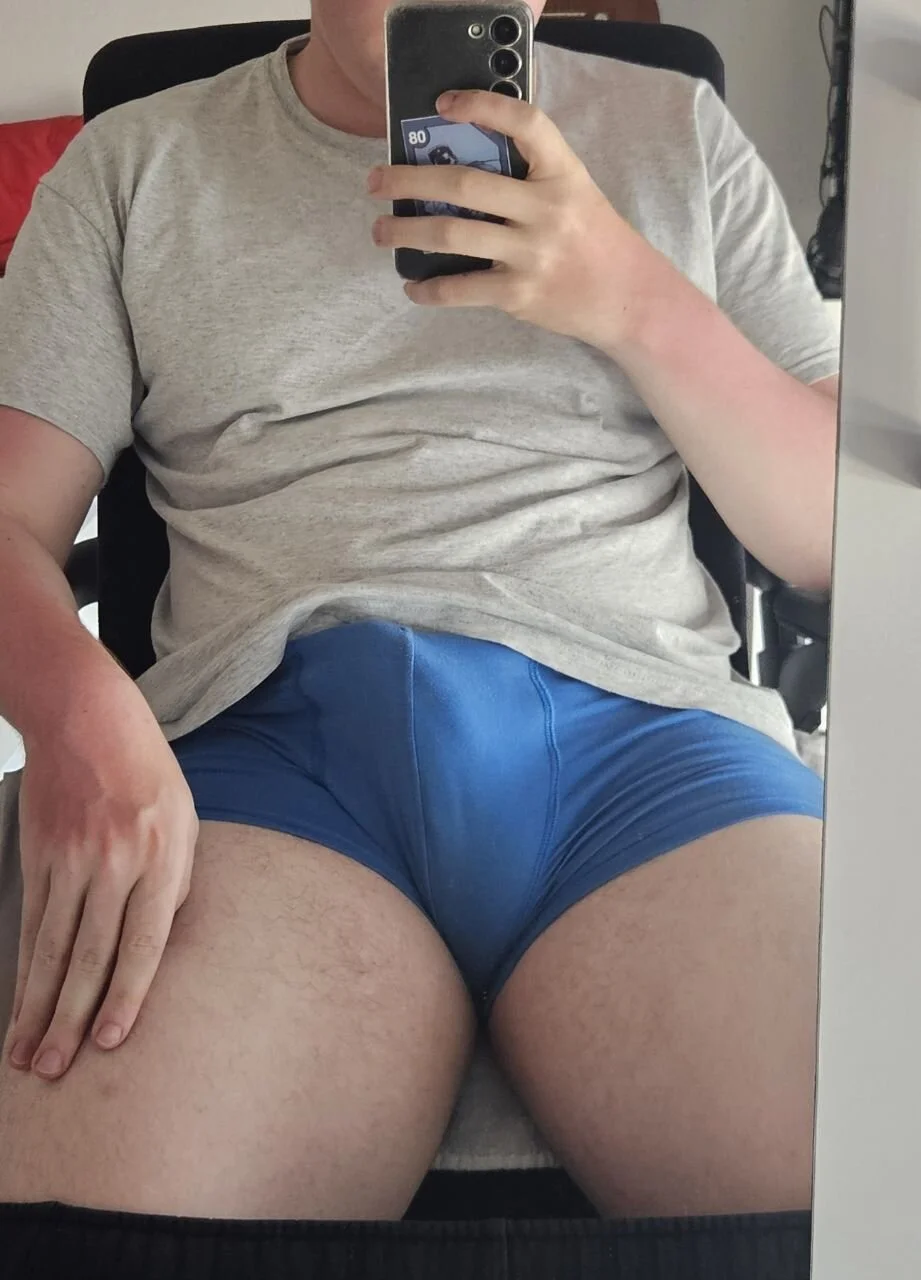 XXX Porn Photo of Nude HornyGermanBoy05 1
