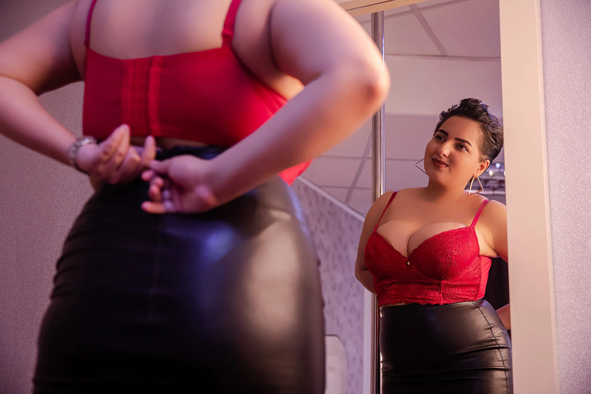 XXX Porn Photo of Nude BustyAllyy 6
