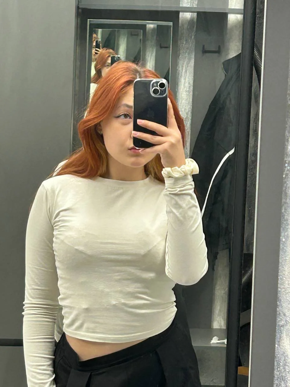 GoddamnSheSoHot