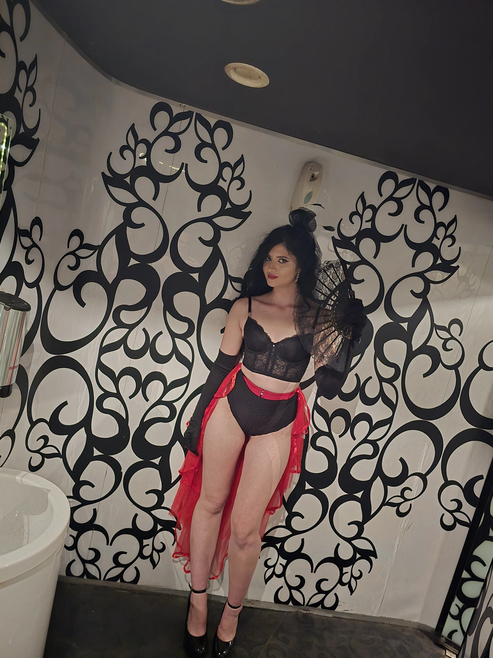XXX Porn Photo of Nude Ali_yv 1