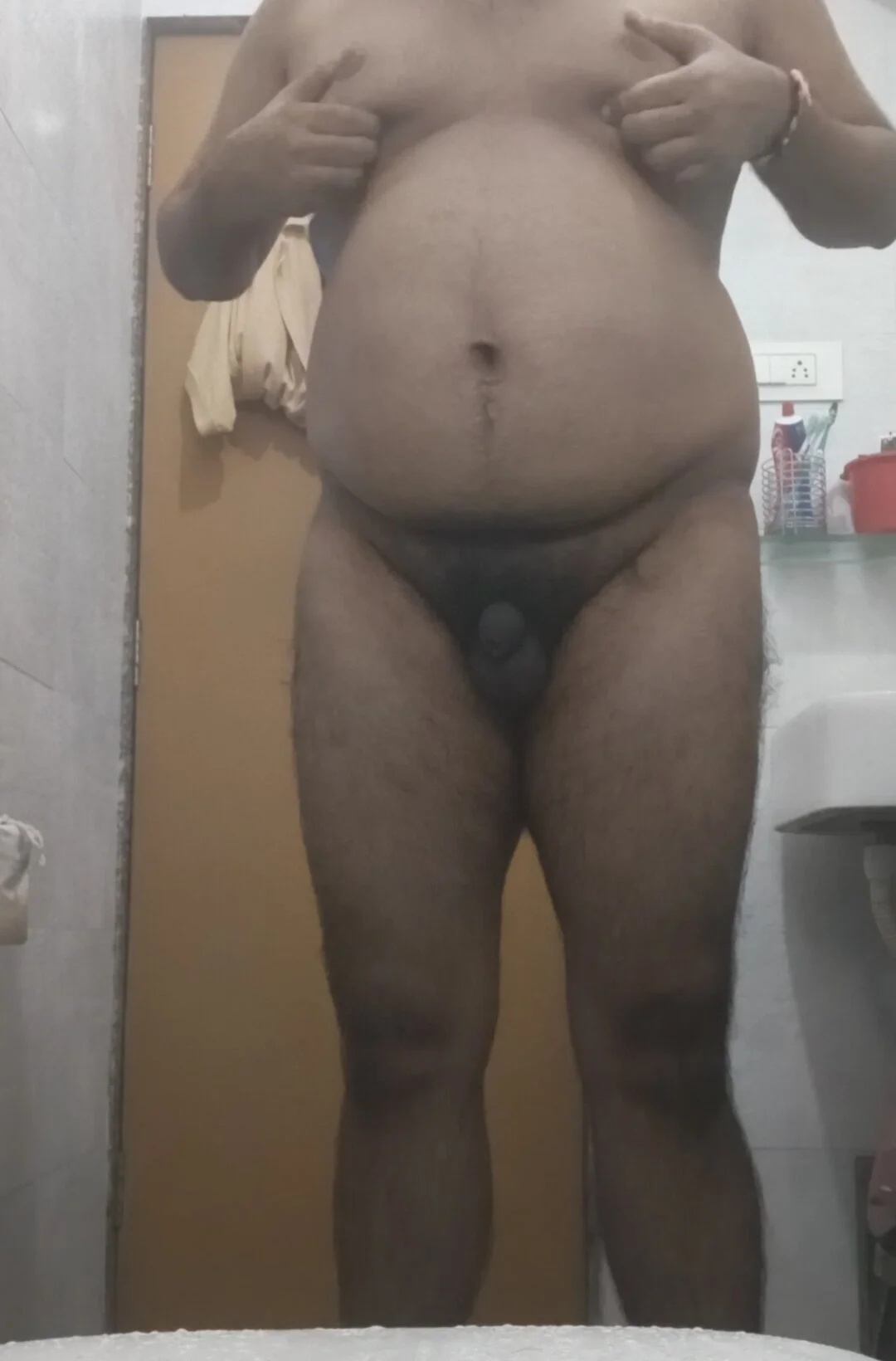 XXX Porn Photo of Nude vinay_smalldick 3