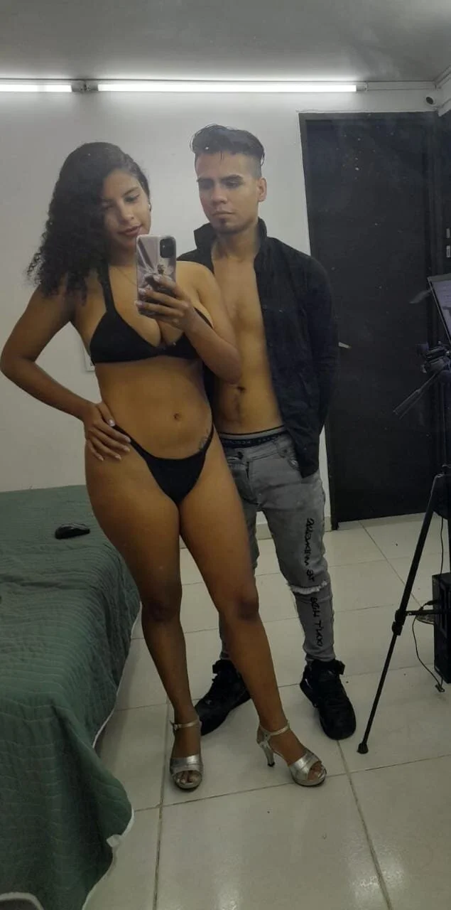 XXX Porn Photo of Nude PittAndLunaa 18