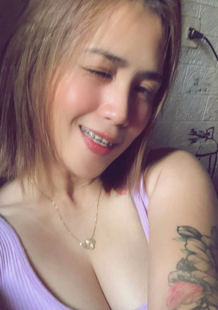 XXX Porn Photo of Nude LadyZara18 4