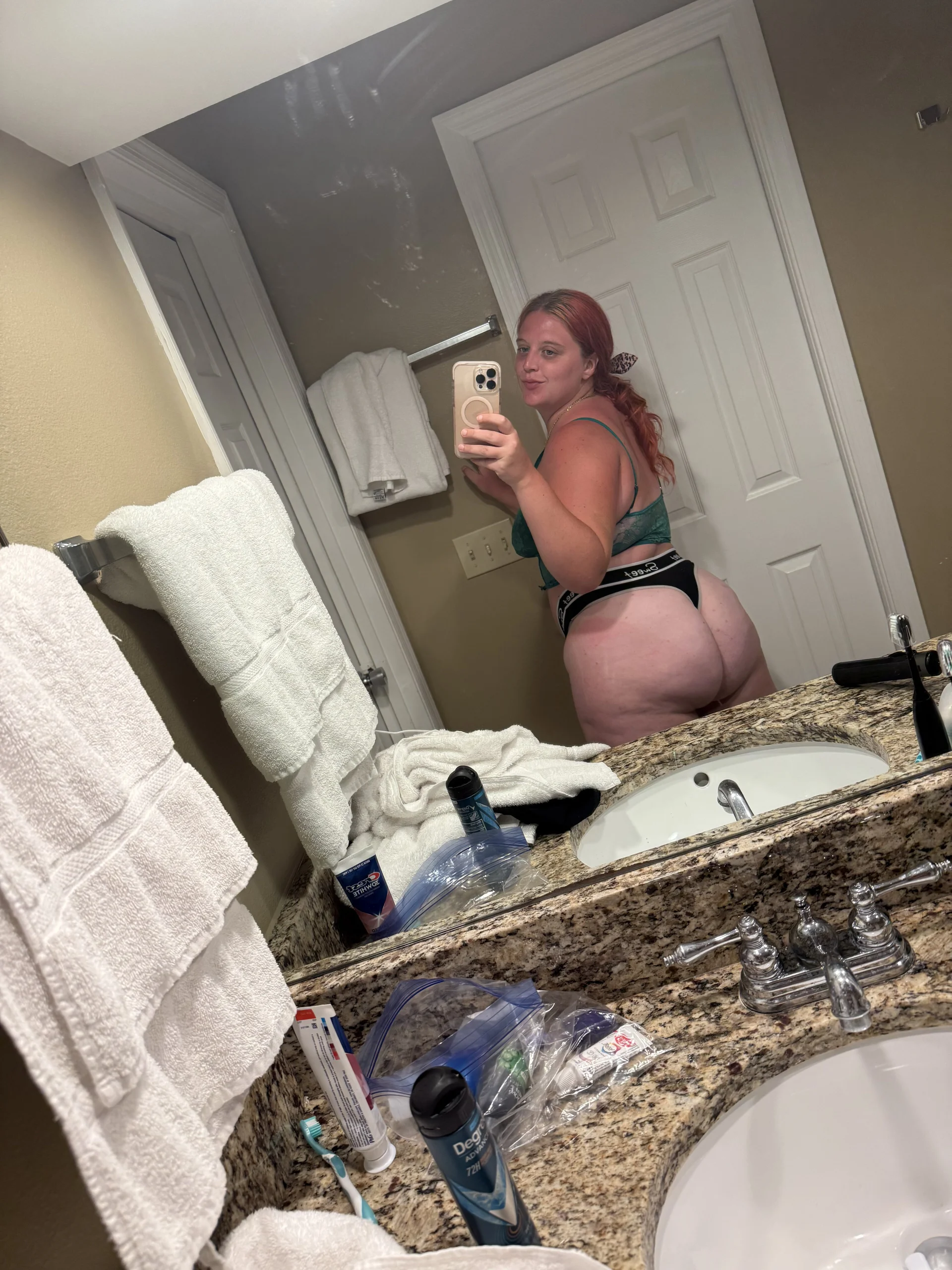 XXX Porn Photo of Nude babykay1226 5