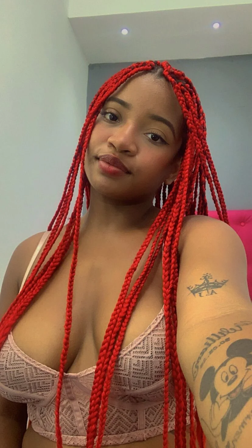 XXX Porn Photo of Nude DakotaBruntt 8