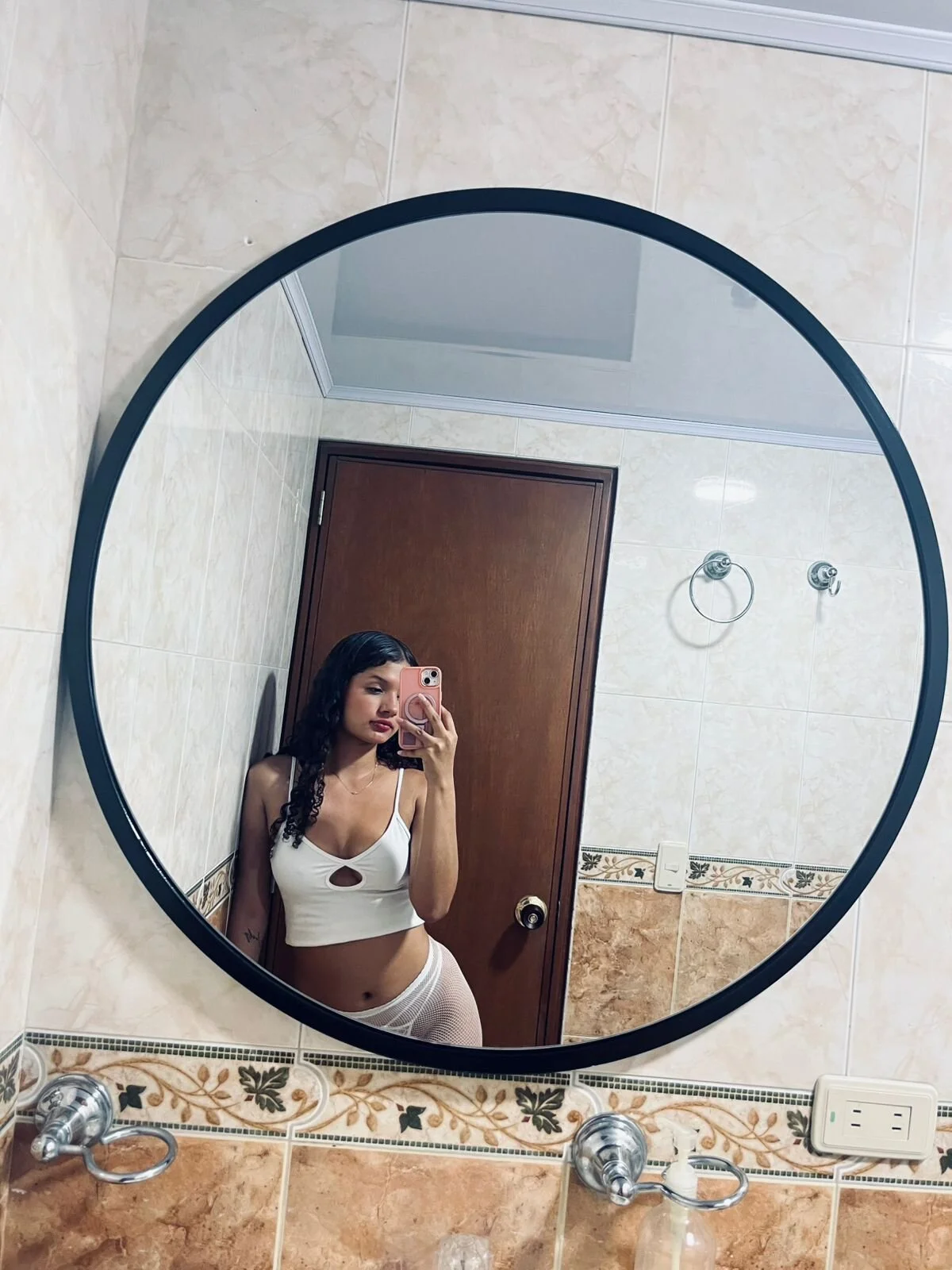 XXX Porn Photo of Nude ZoeCute20 10