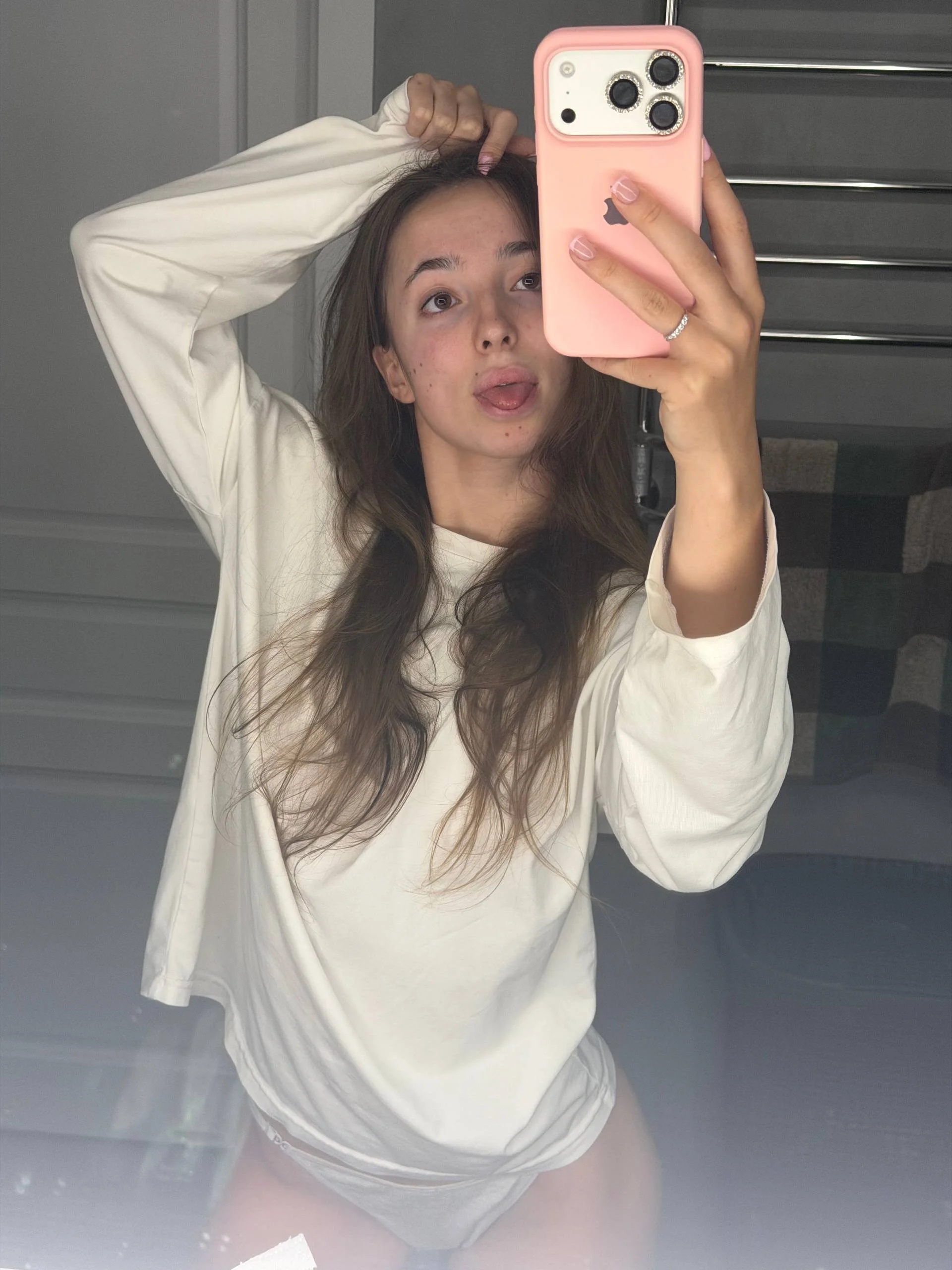 XXX Porn Photo of Nude Lesikk 4