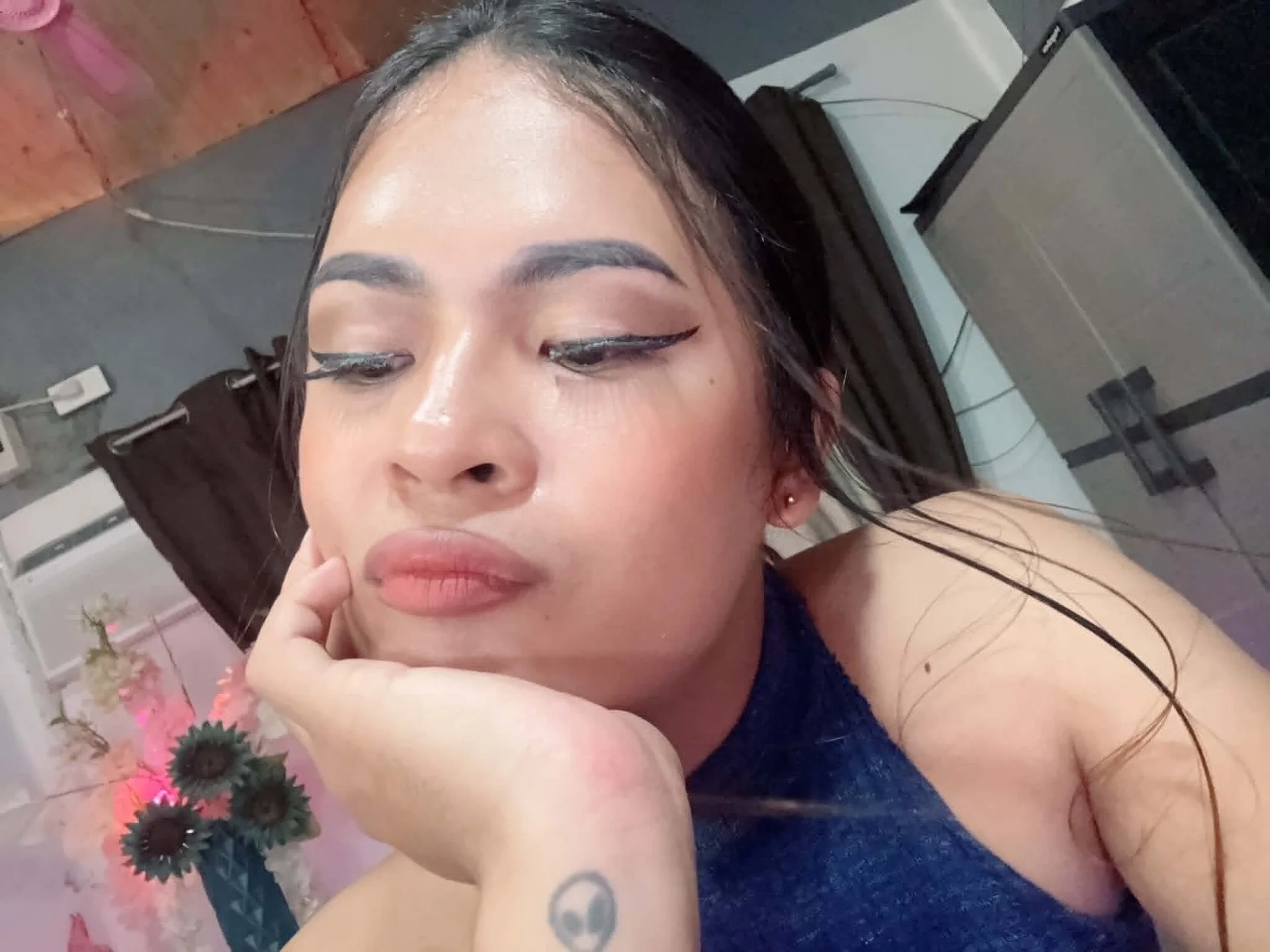 XXX Porn Photo of Nude wellcumdaddyxx 2