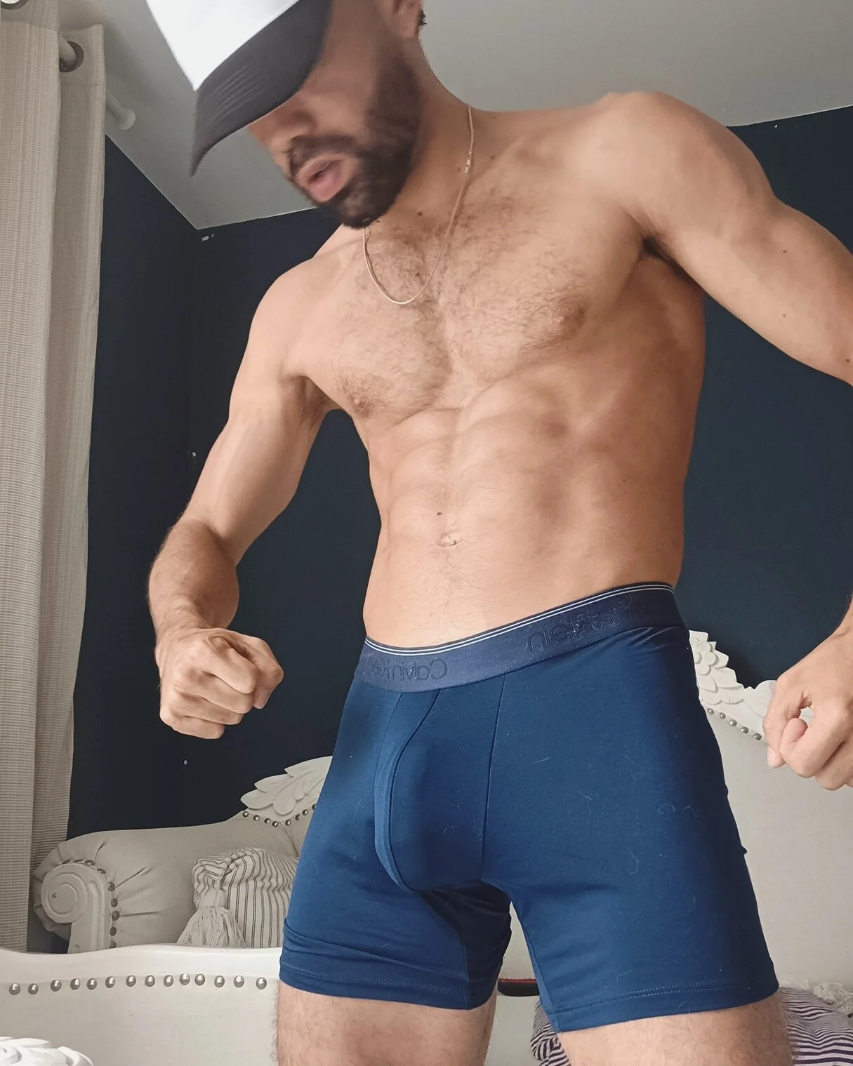 XXX Porn Photo of Nude Masked_Top 11