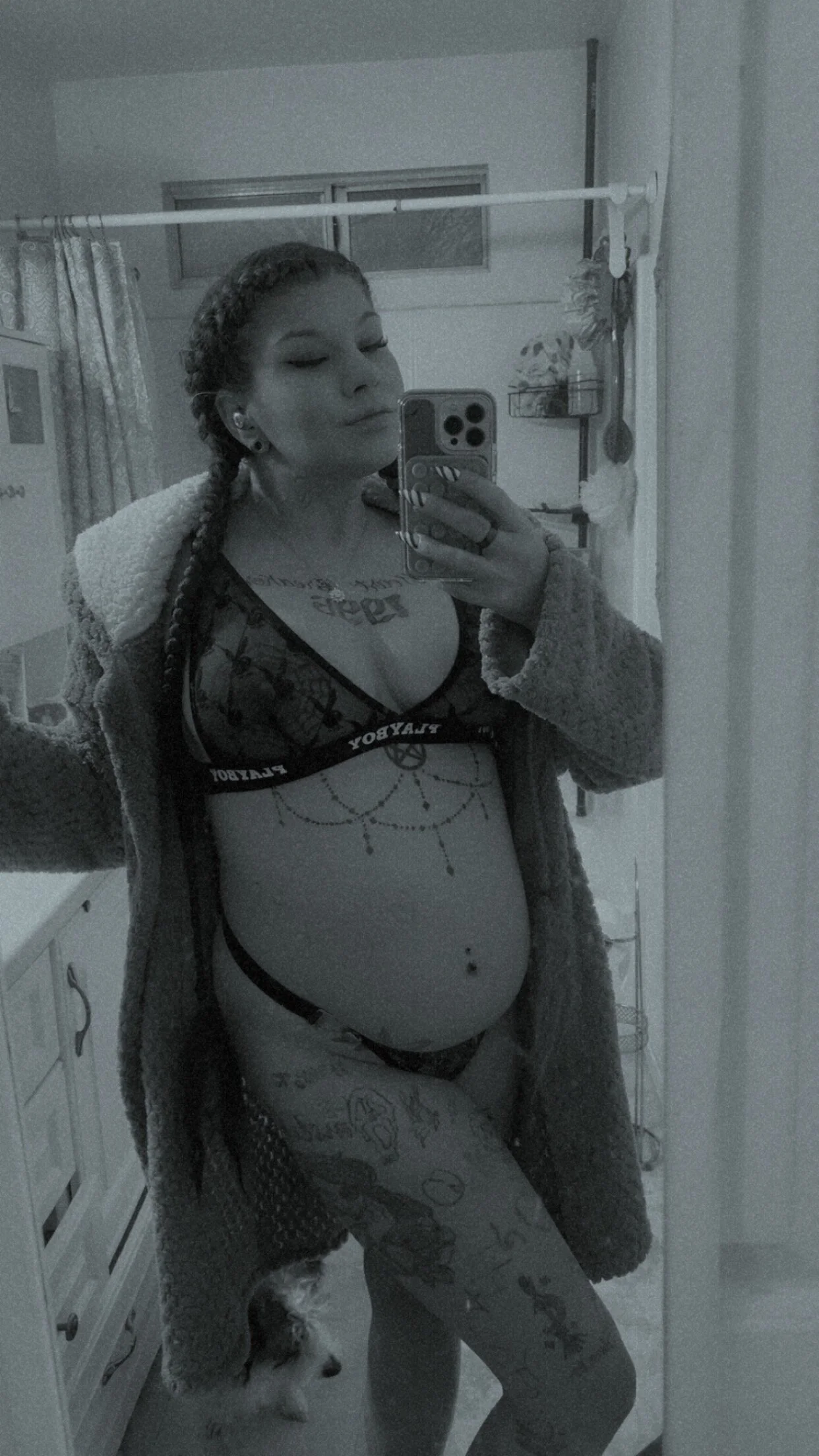XXX Porn Photo of Nude goodfkingirl69 6