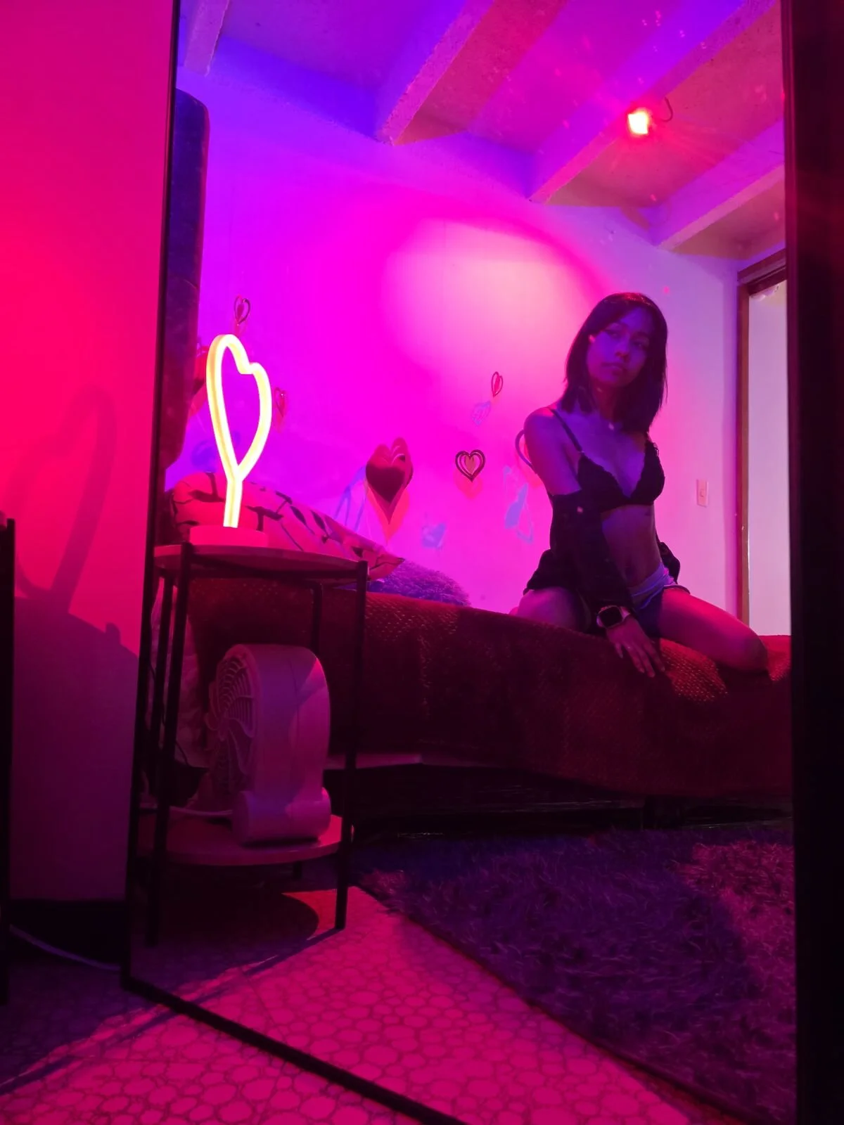XXX Porn Photo of Nude Naomi__sweete 2