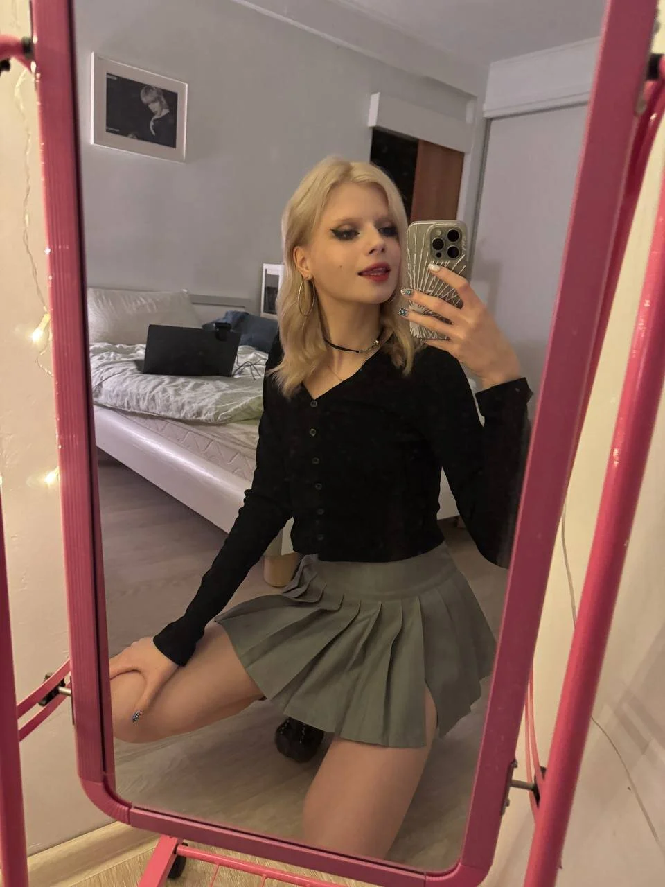 XXX Porn Photo of Nude bunnyirisluv 16