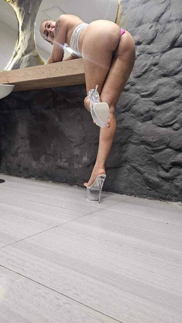 XXX Porn Photo of Nude Angela_donnato 107