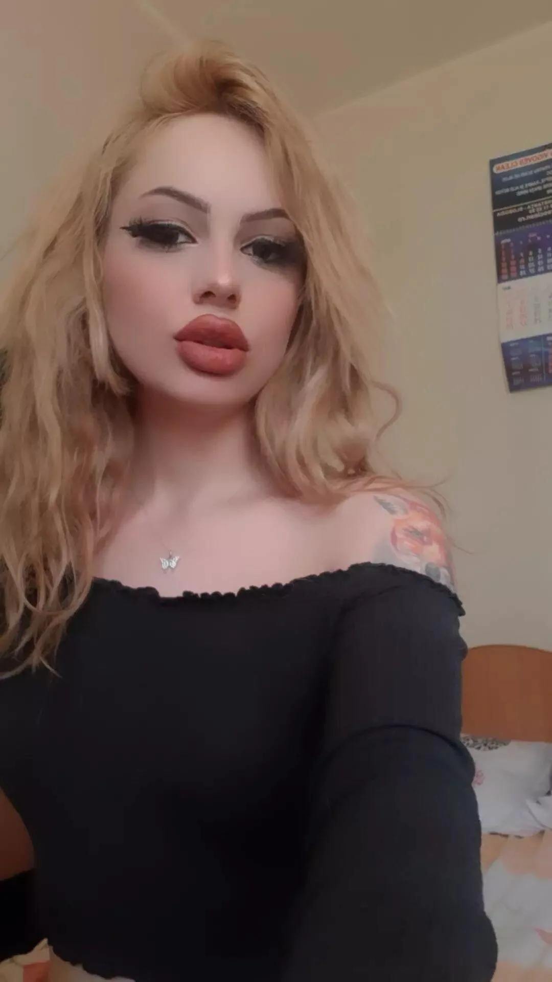 XXX Porn Photo of Nude AlexisGold420 7