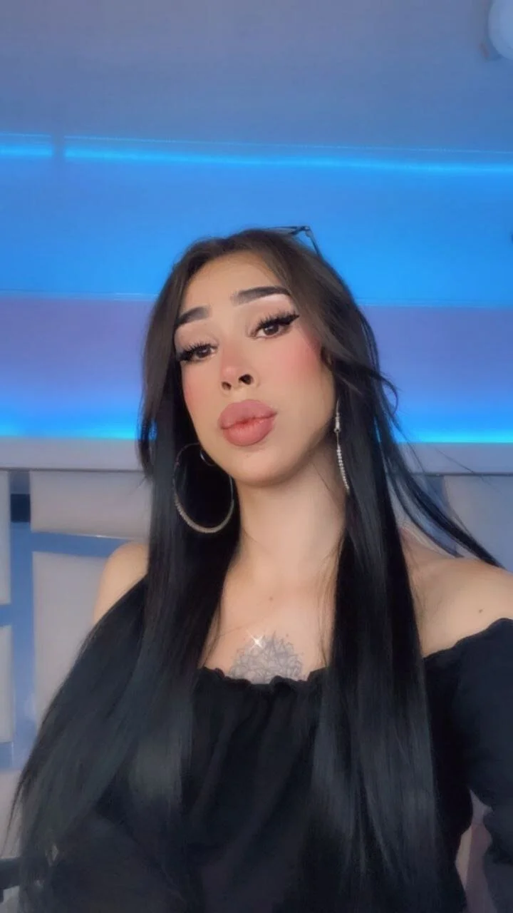 XXX Porn Photo of Nude JulietaBomGV 1