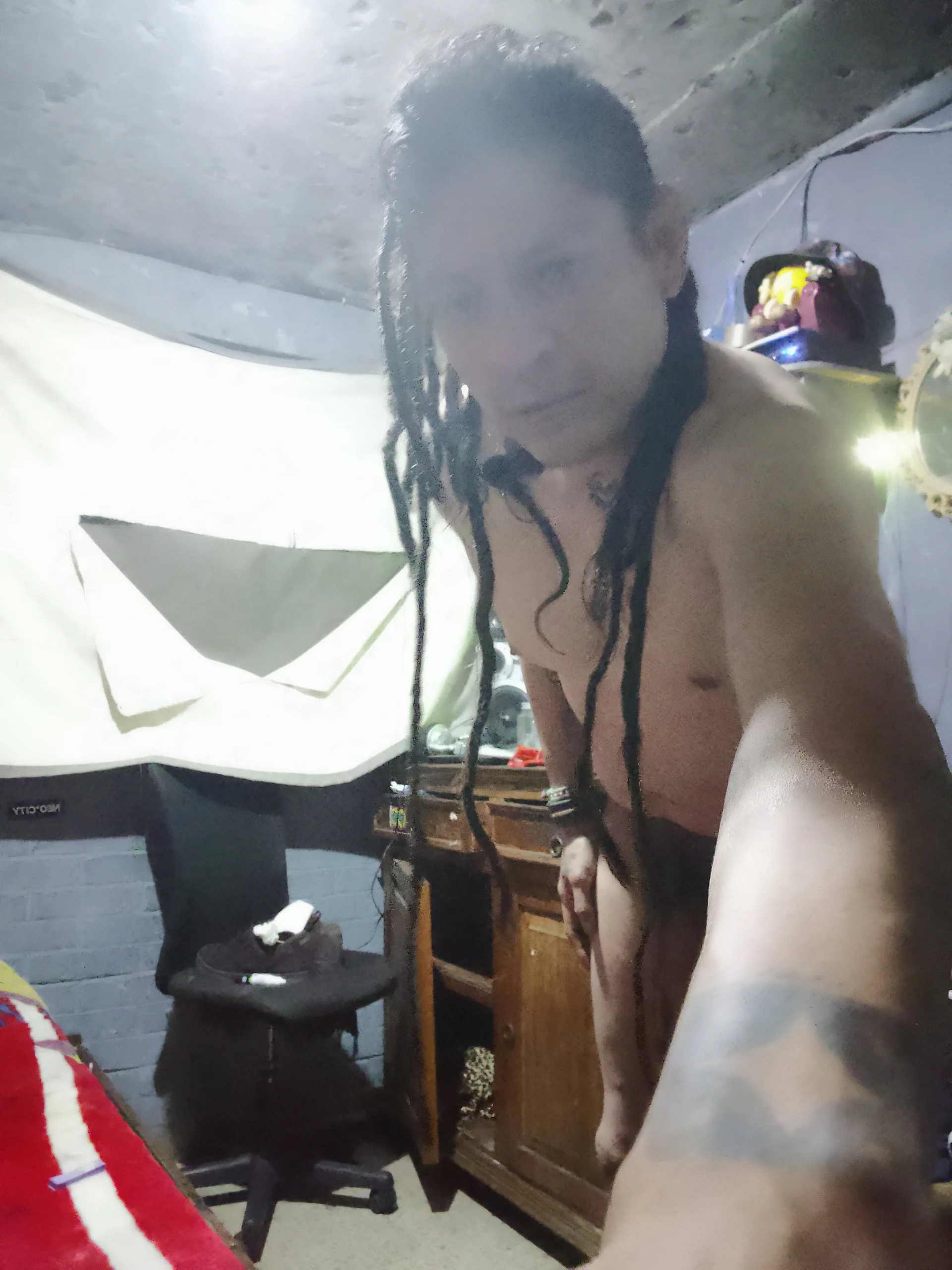 XXX Porn Photo of Nude xhangodelictech 3