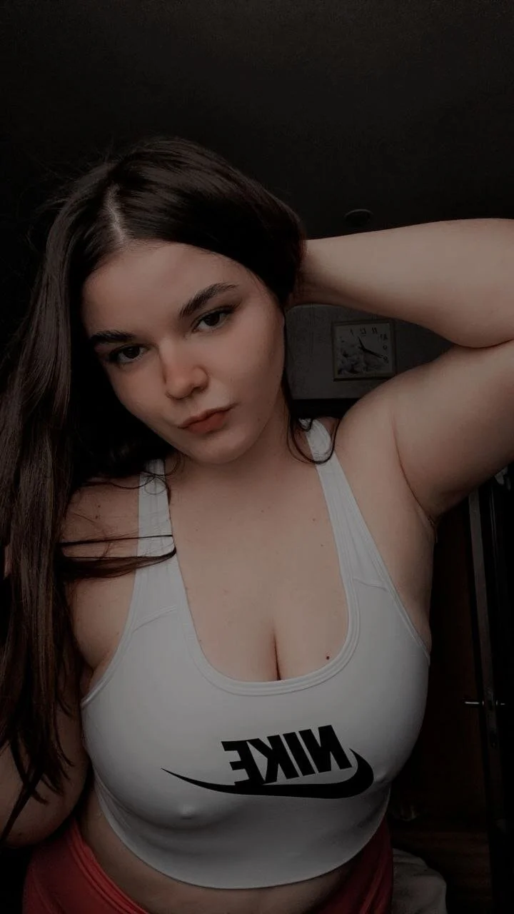 XXX Porn Photo of Nude VictoriaPricee 15