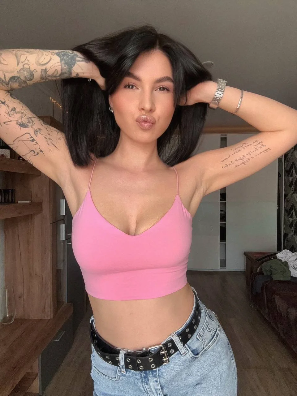 XXX Porn Photo of Nude FeliciaKogen 18