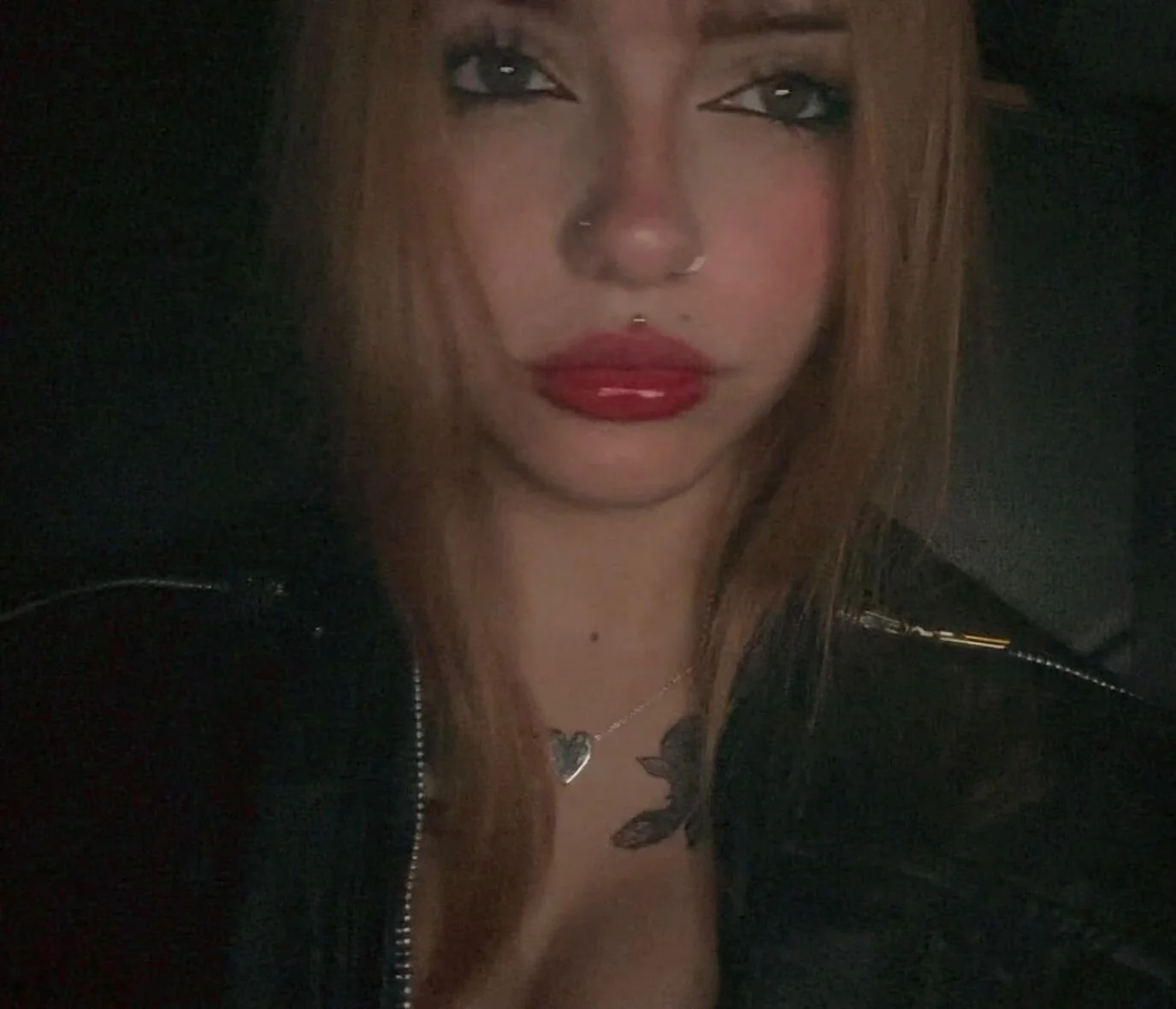 XXX Porn Photo of Nude LilytReinolds 2