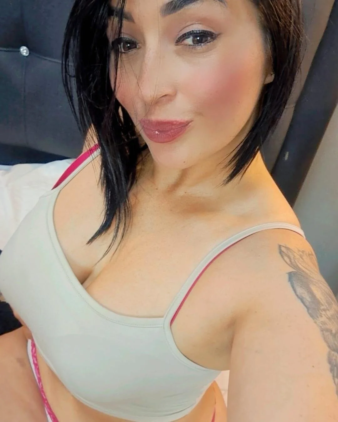 XXX Porn Photo of Nude karenlennox1 1