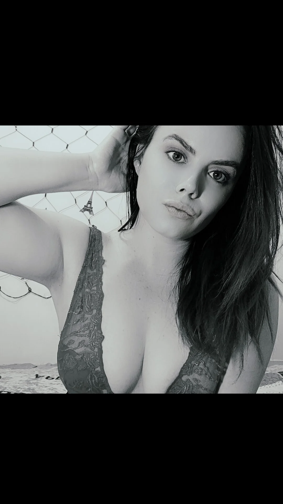 XXX Porn Photo of Nude hotmilf4uxxx 29