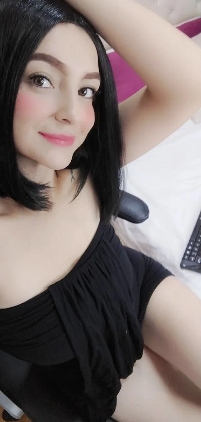 XXX Porn Photo of Nude Kate_bunny_ 2