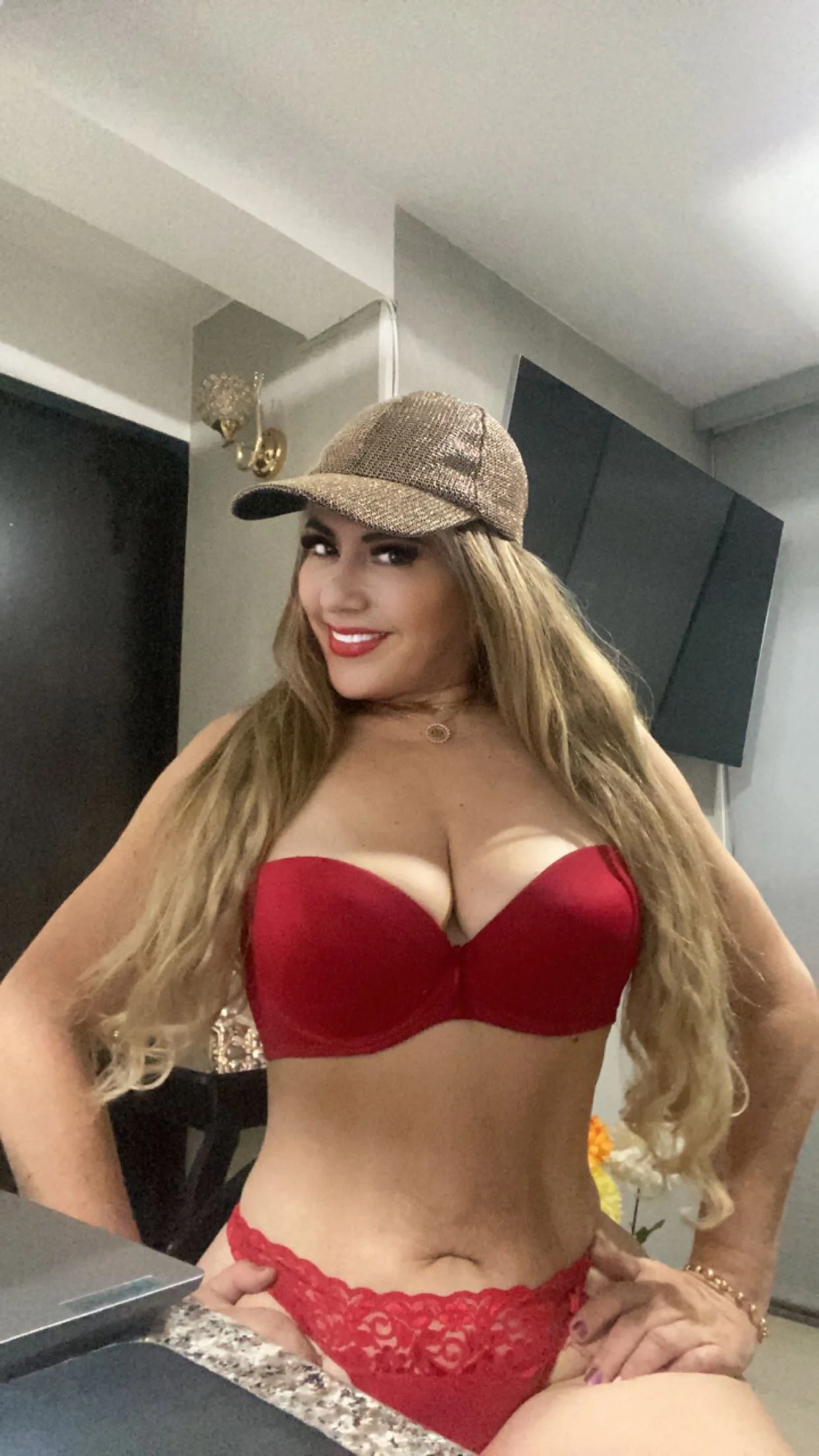 XXX Porn Photo of Nude LARIANA_RIVERA23 43