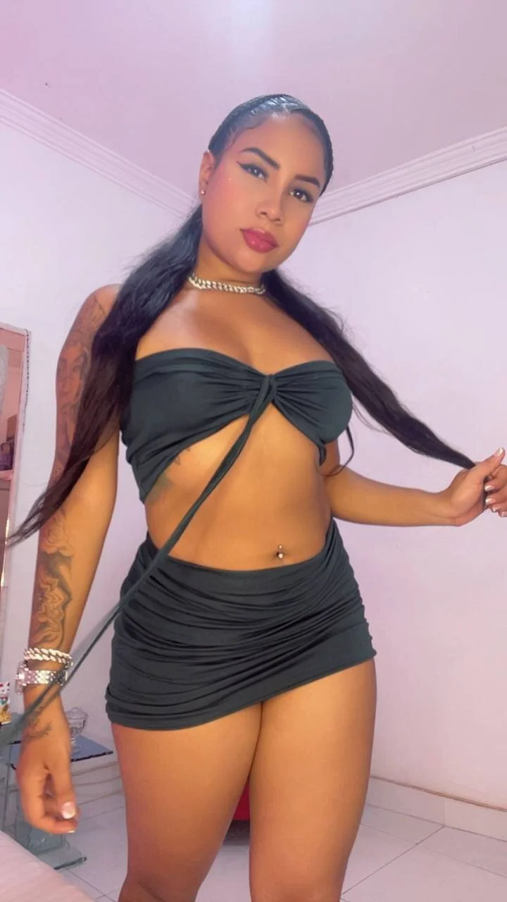XXX Porn Photo of Nude MarianaaSantos 76