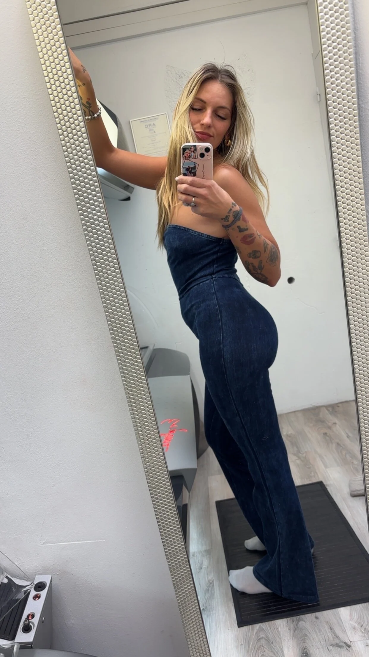 XXX Porn Photo of Nude Ly_die 33