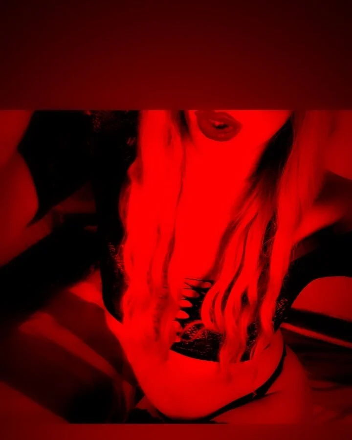 XXX Porn Photo of Nude Karendolly__8 5