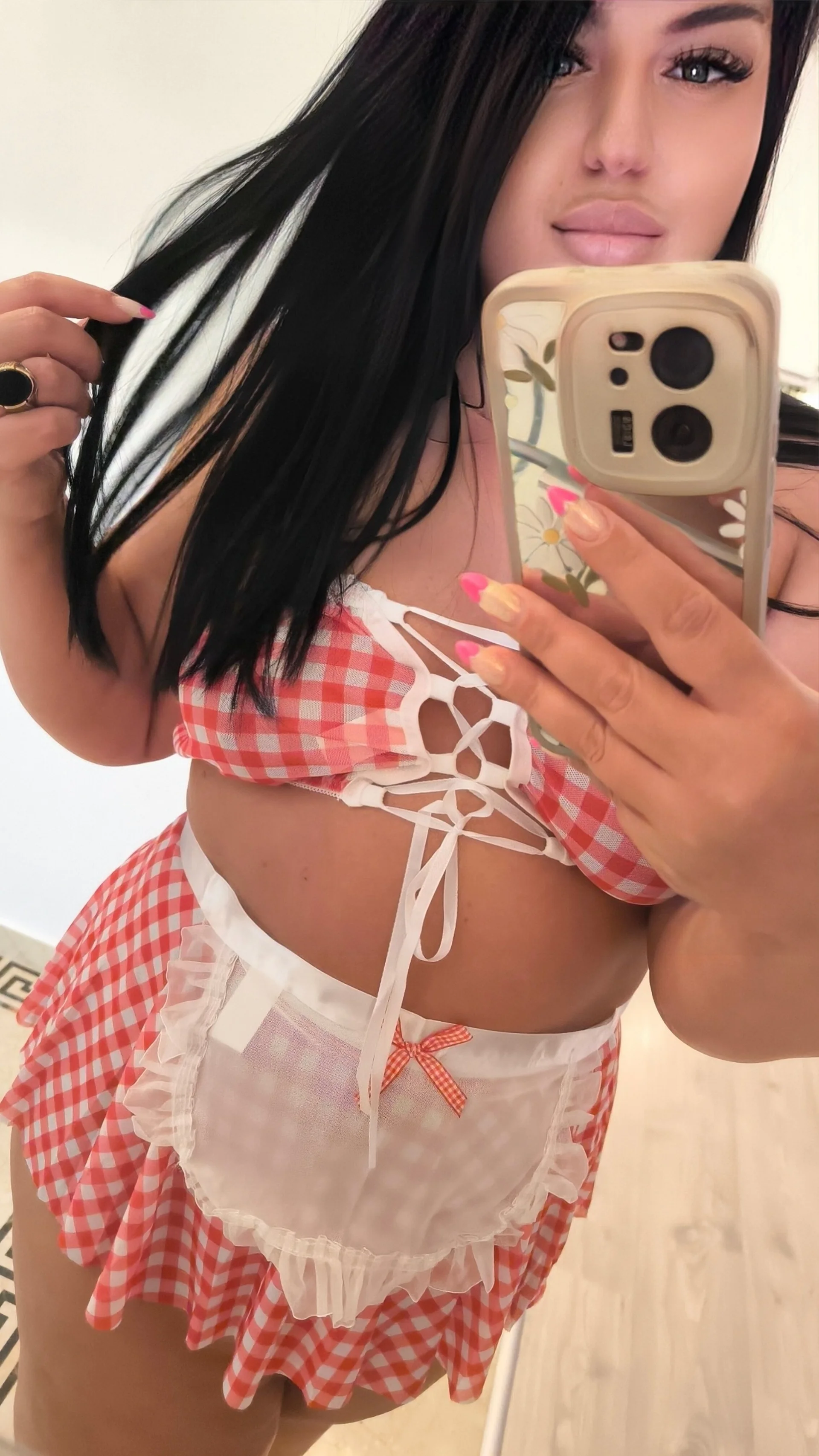 XXX Porn Photo of Nude oliviathea 17