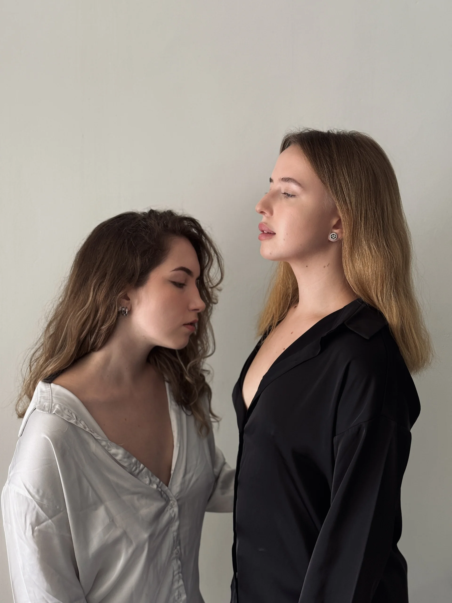 XXX Porn Photo of Nude Nura_n_Sarah 89
