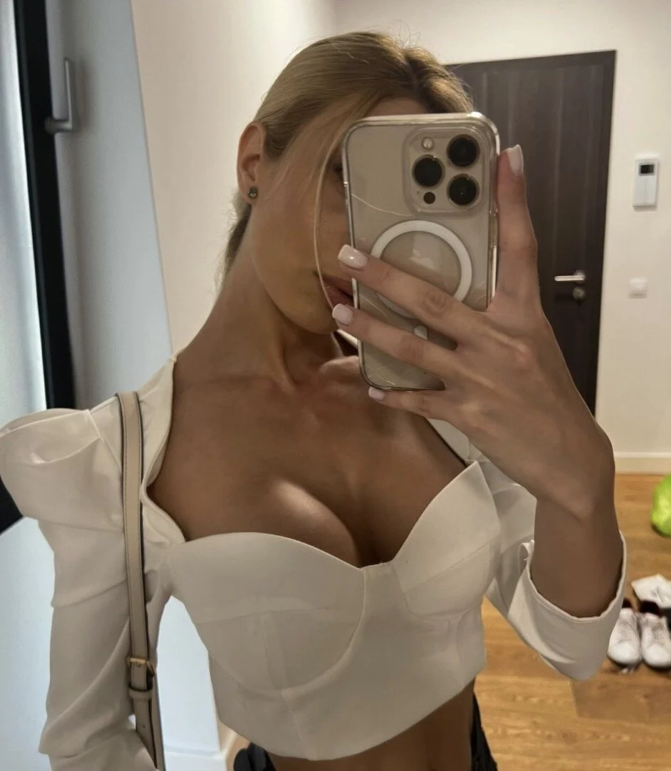 XXX Porn Photo of Nude KaylaBenz 13