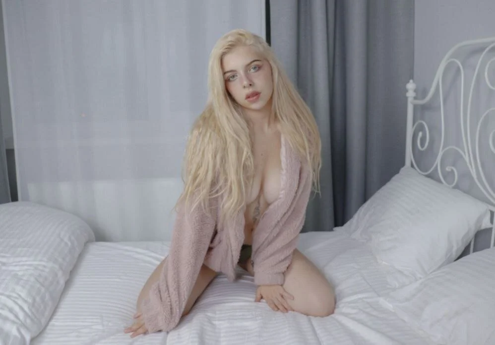 XXX Porn Photo of Nude Hannah_Carr 13
