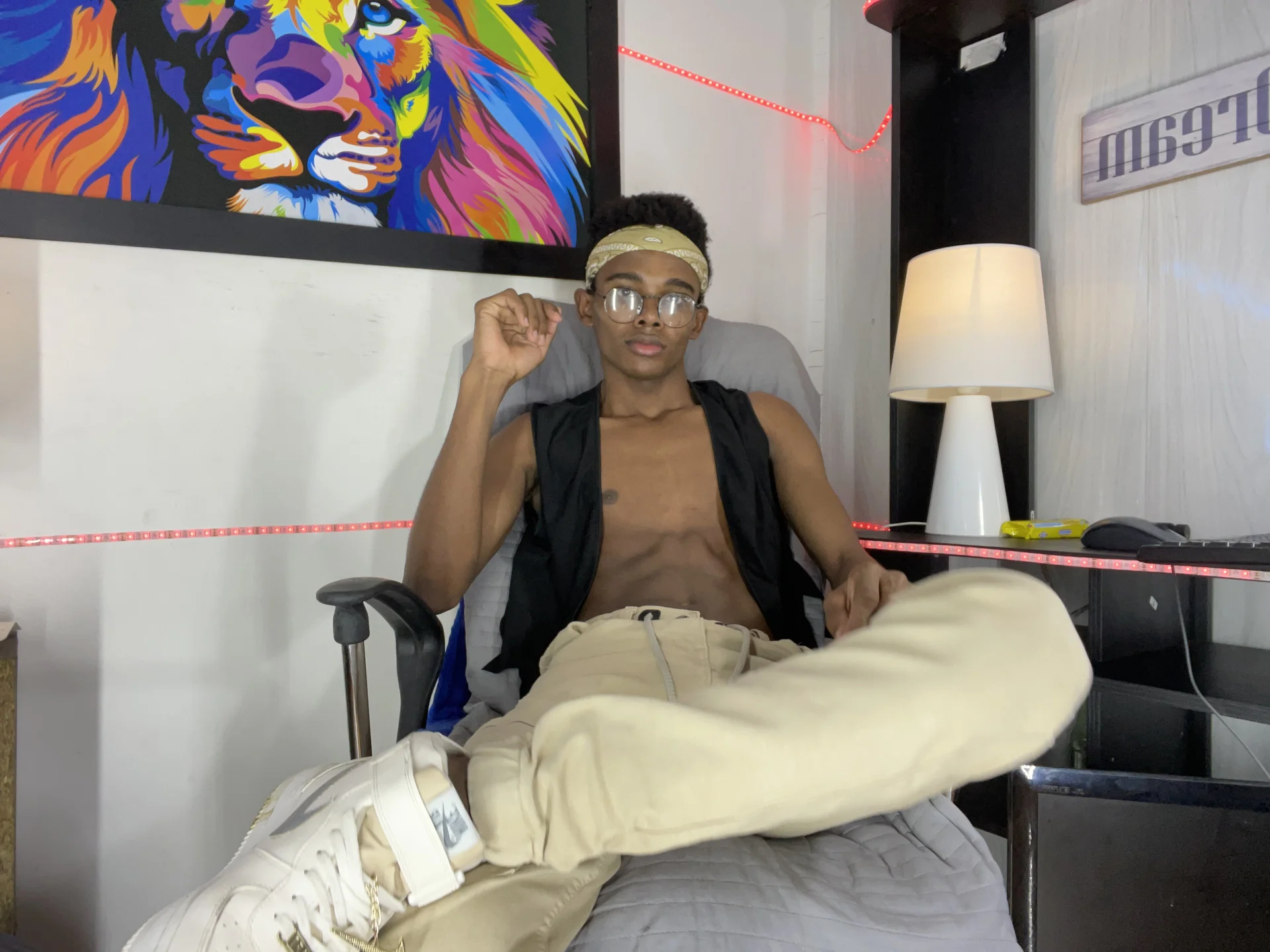 XXX Porn Photo of Nude fer_perez_ 14