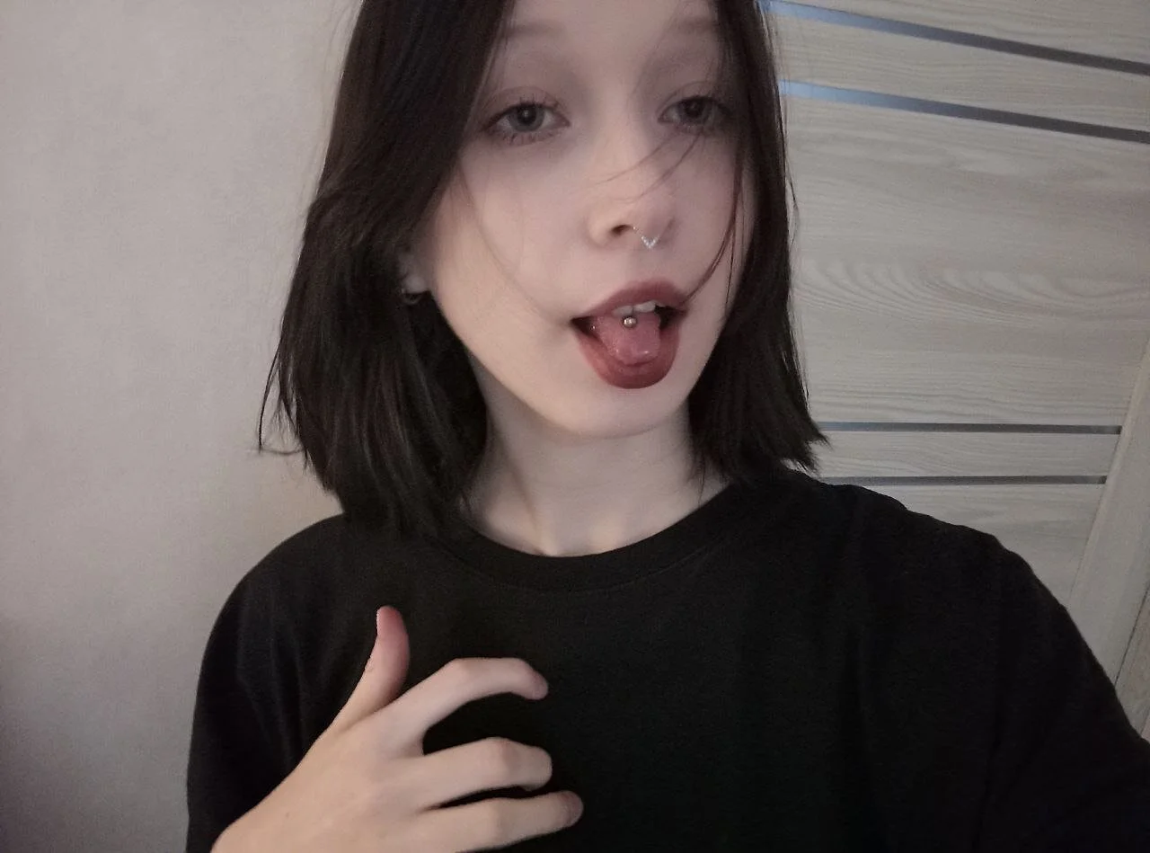 XXX Porn Photo of Nude MistyBrook 2