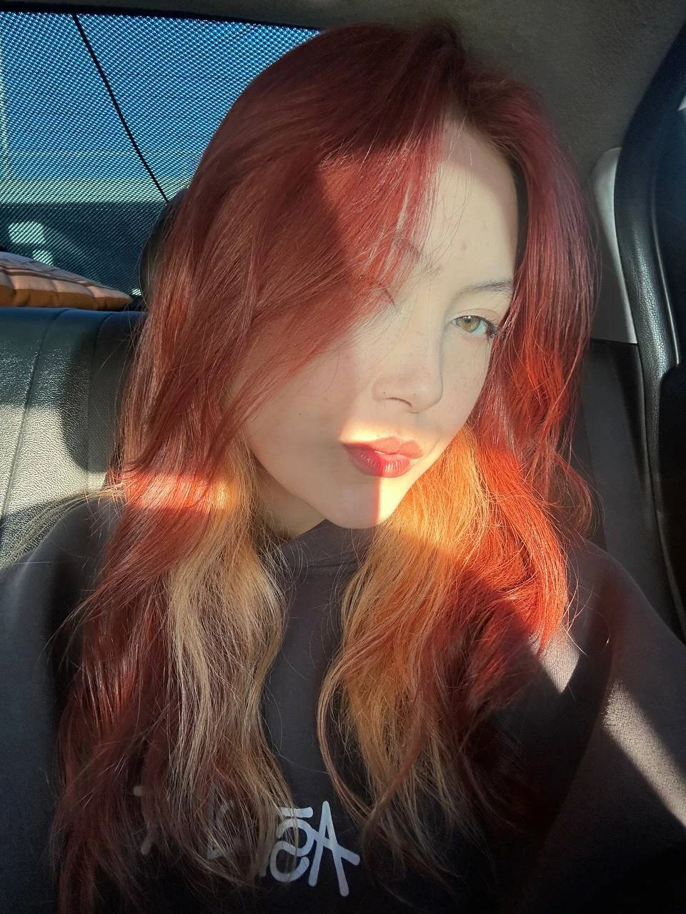 GoddamnSheSoHot
