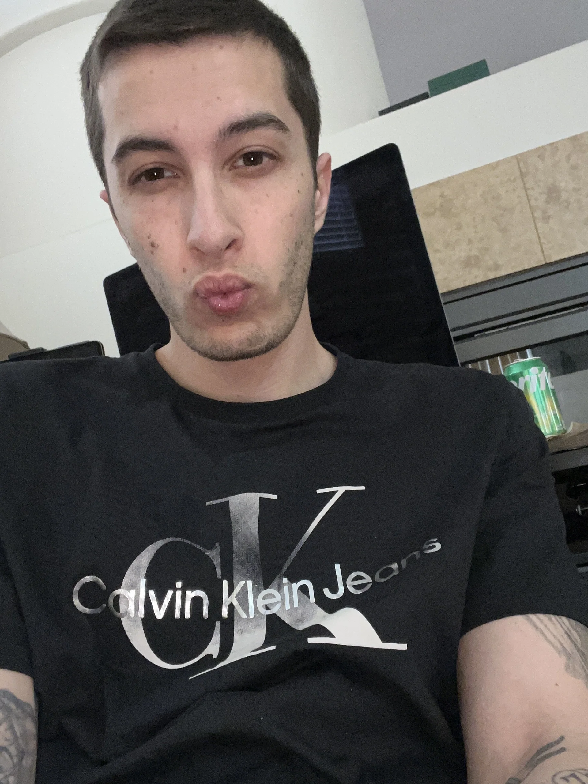 XXX Porn Photo of Nude JuicyJoshy 76