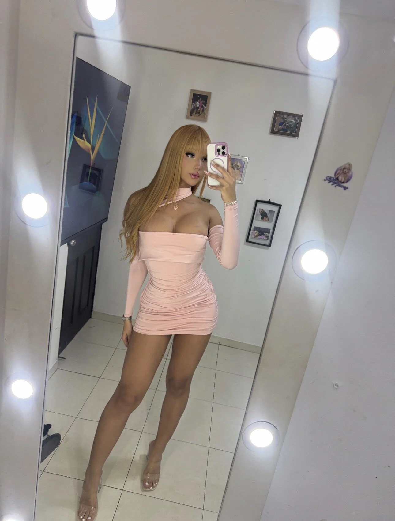 XXX Porn Photo of Nude LisaHadidd 8