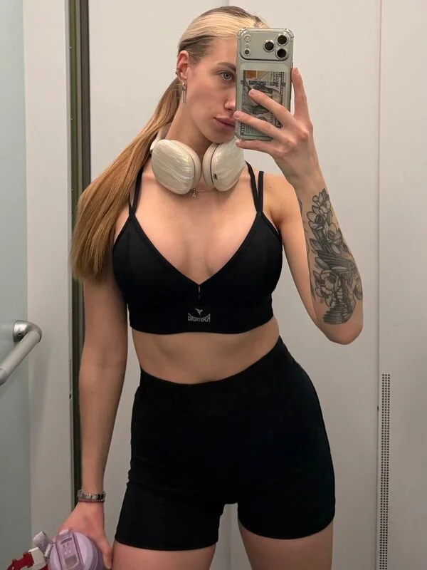 XXX Porn Photo of Nude HailieAfterDark 7
