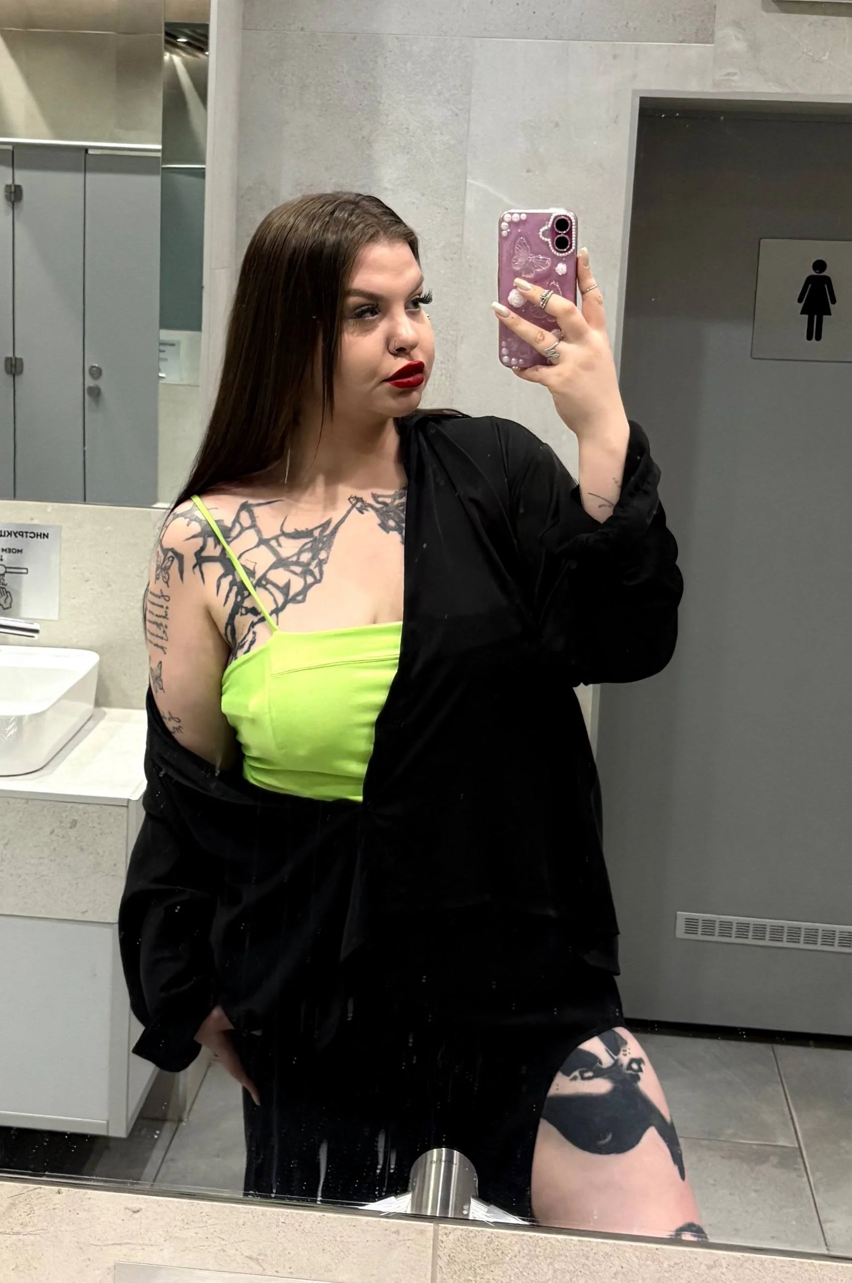 XXX Porn Photo of Nude Alice_Moorr 6
