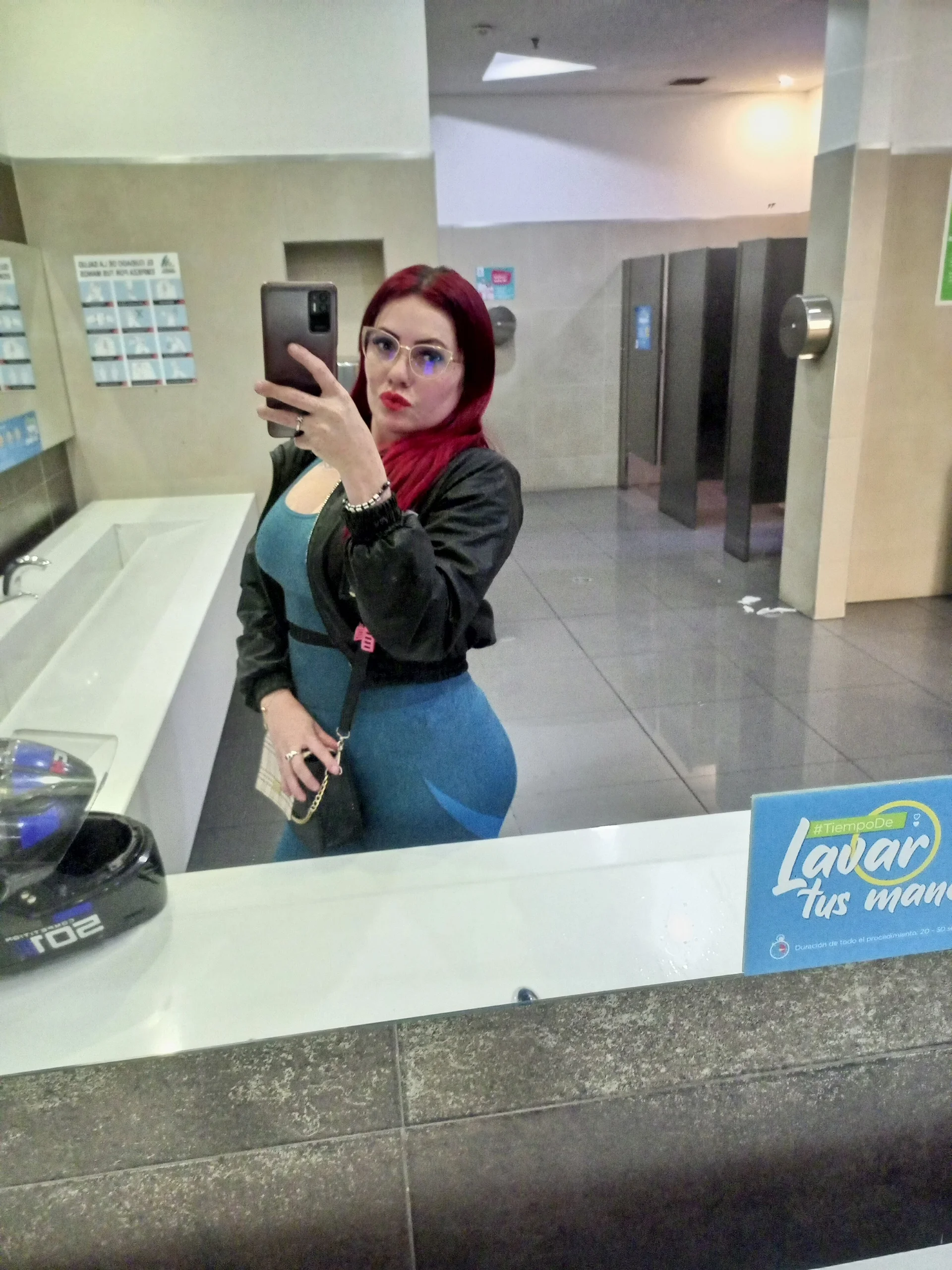 XXX Porn Photo of Nude Carolinhe 11