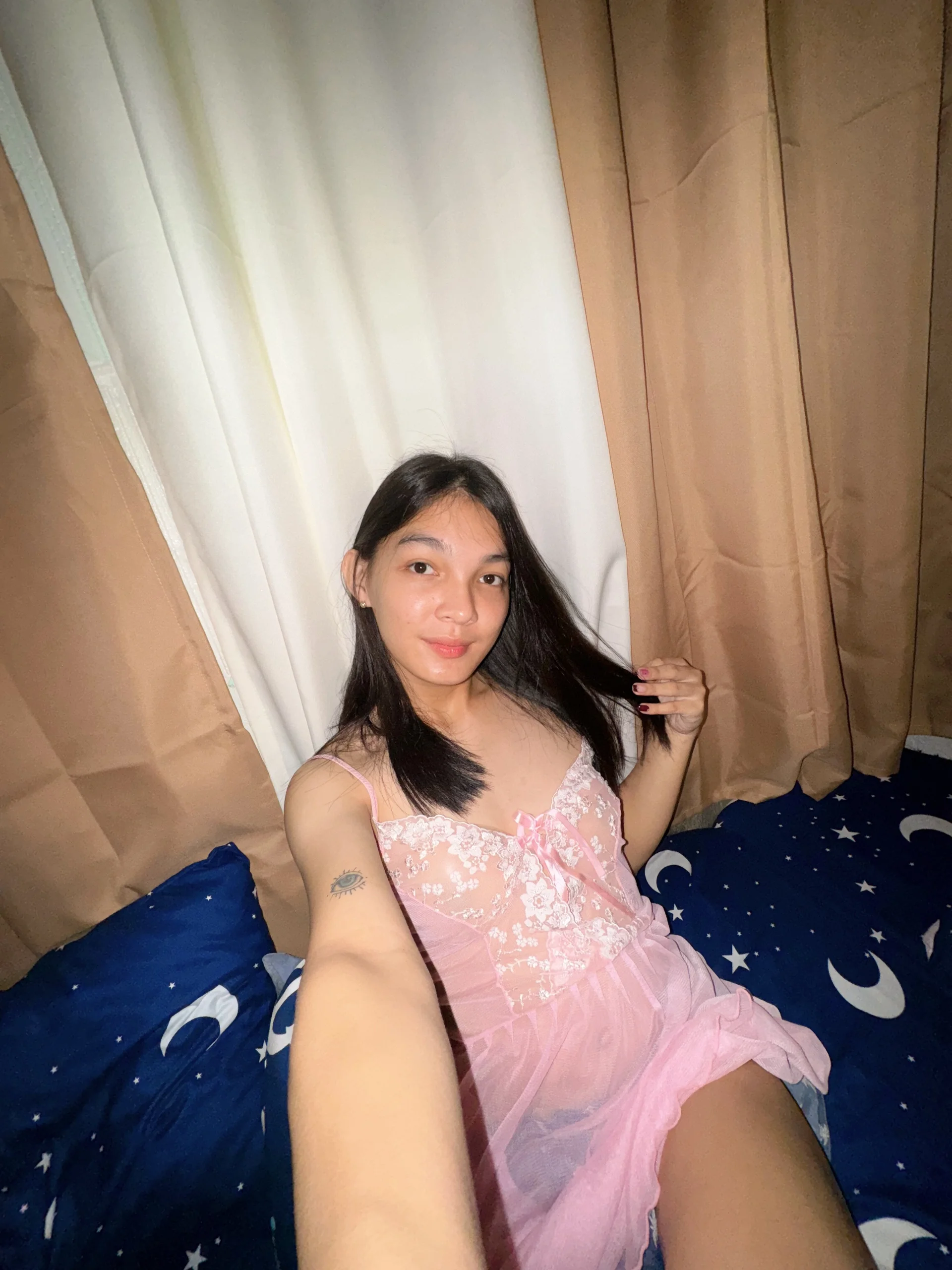 XXX Porn Photo of Nude bigcock_farrah 2