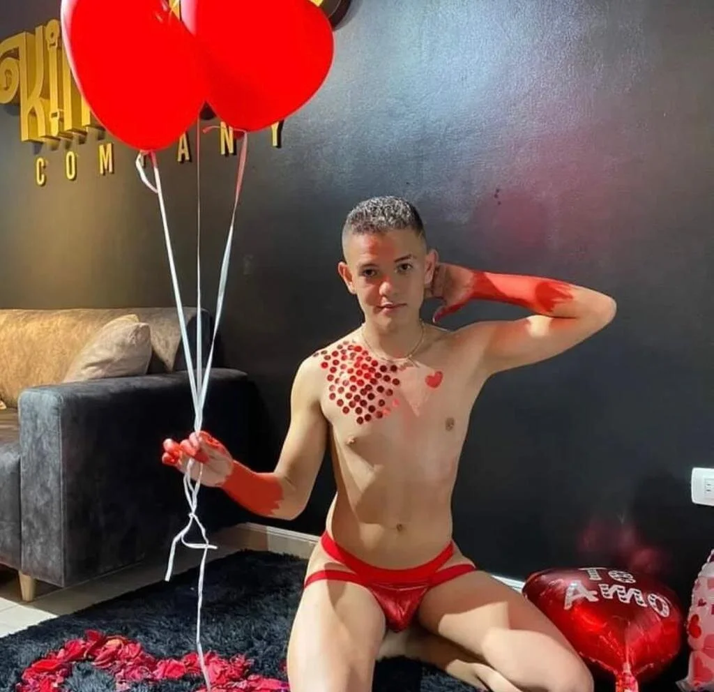 XXX Porn Photo of Nude Dunkan_Kravitz 4