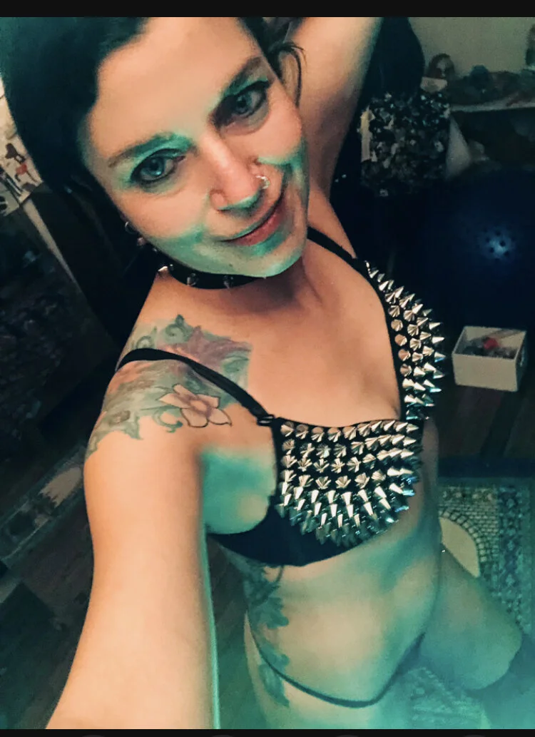 XXX Porn Photo of Nude Fresament69 9