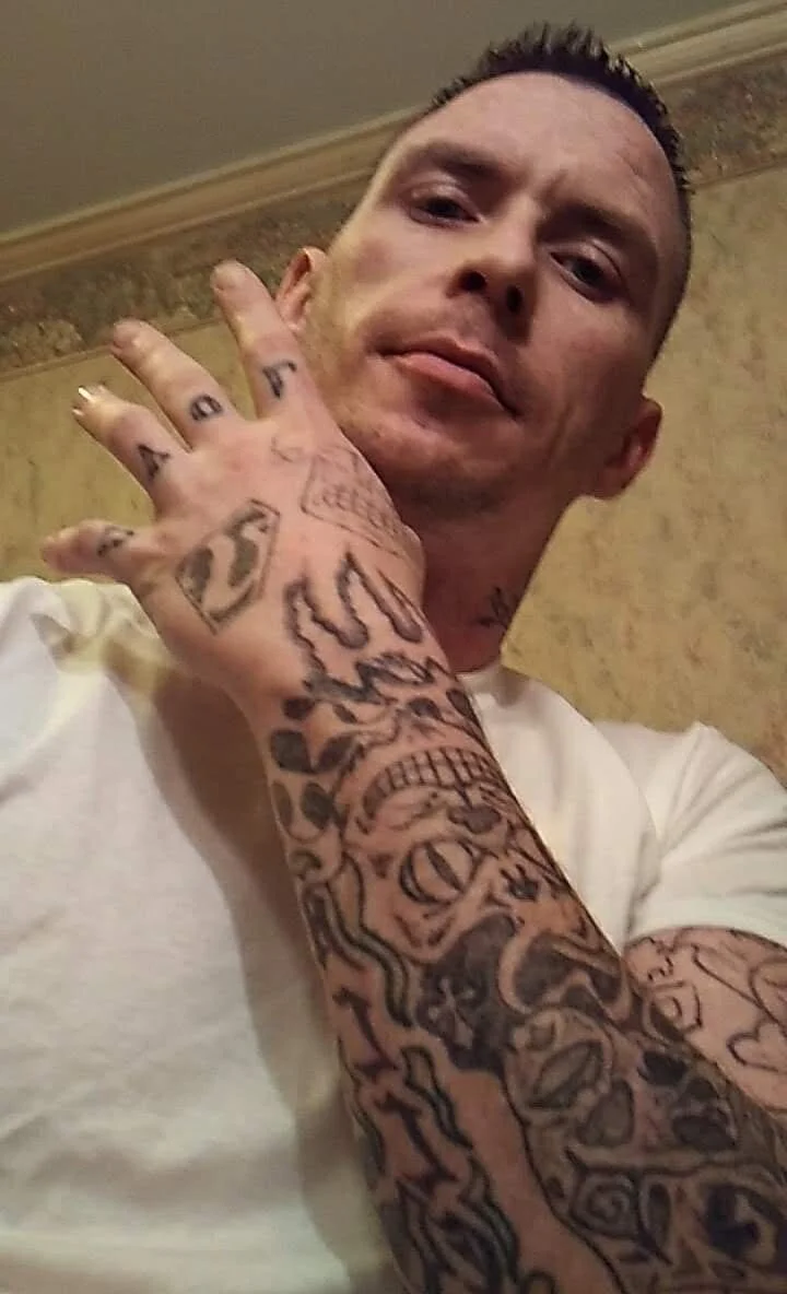 XXX Porn Photo of Nude lambomusik 16