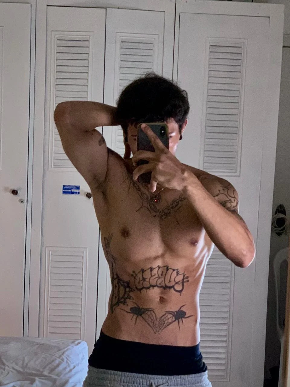 XXX Porn Photo of Nude EnzoHunters 17