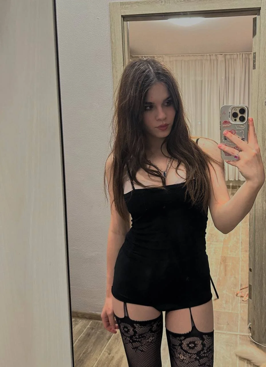 XXX Porn Photo of Nude JeniceSourwine 53